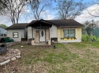 124 Allendale Rd, Pasadena, TX 77502
