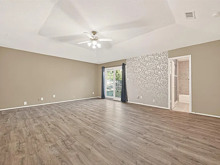 13702 Ella Lee Ln — Photo 35