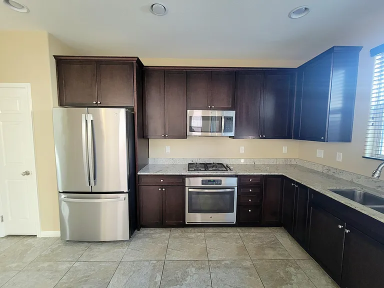 3940 Zodiacal Light St — Photo 19