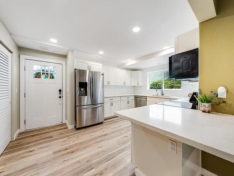2465 Lamaku Pl — Photo 9