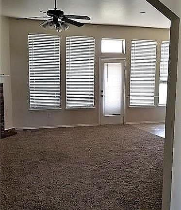 4th image of 2404 SW 141st Ter