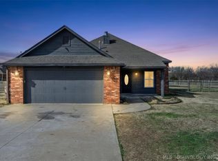 12914 N 39th Pl E, Skiatook, OK 74070