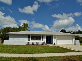 6463 Friendship Dr, Sarasota, FL 34241