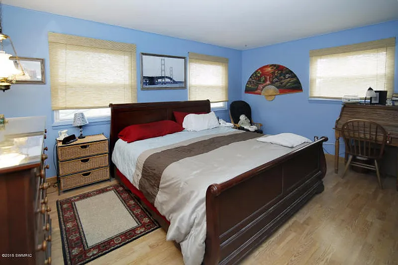 Thumbnail 10