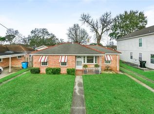 3032 Lloyds Ave, Chalmette, LA 70043