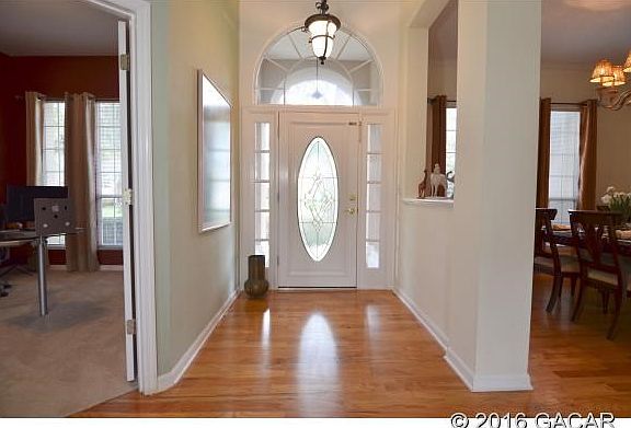 Entry Foyer