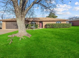 1230 N Indiana St, Weatherford, OK 73096