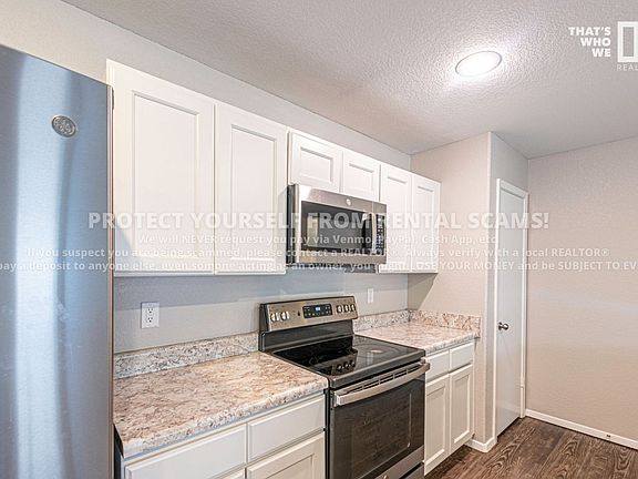 5th image of 235 W Marietta Way