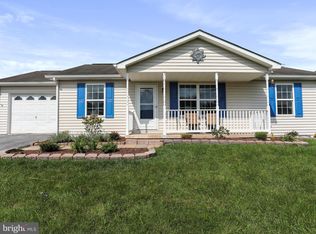 193 Marlowe Dr, Inwood, WV 25428