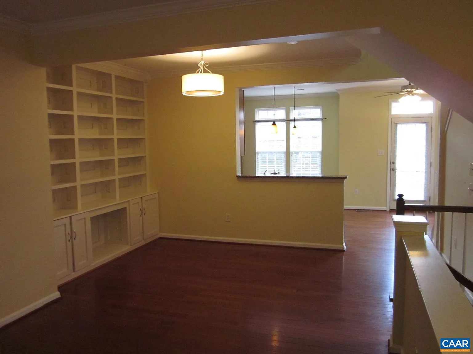 3 bed, 2.5 bath, 1622 sqft, $2,500 — Photo 4