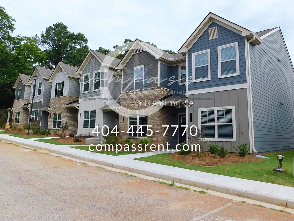 2888 Bayrose Cir