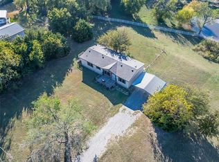 325 E Lamm St, Blue ridge, TX 75424