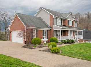 7902 Princess Wood Ct, Louisville, KY