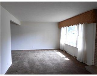 2nd image of 1755 Huey St