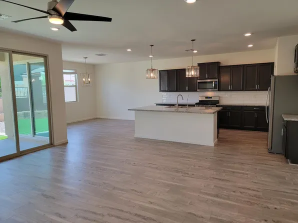 4251 W Dayflower Dr, San Tan Valley, AZ 85142