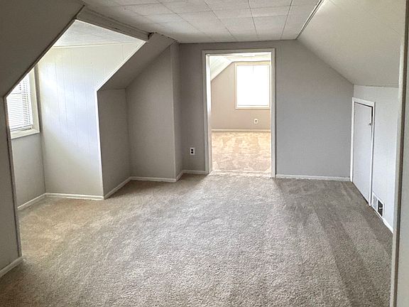2nd image of 52 Macek Dr