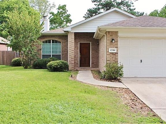 3rd image of 12306 Brightwood Dr