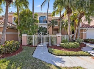 110 Legendary Cir, Palm Beach Gardens, FL 33418