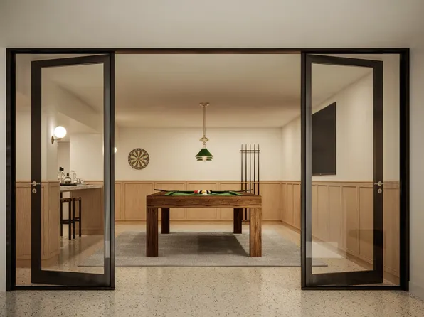 555 West End Avenue image 9 of 11