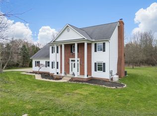 2390 Auberry Dr, Akron, OH