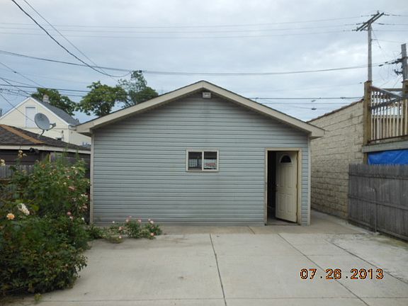 3rd image of 3053 S Saint Louis Ave