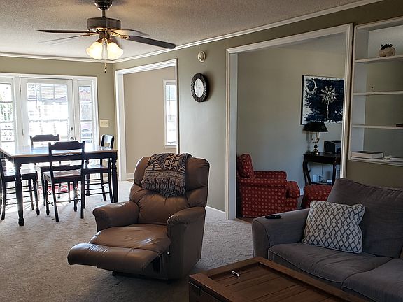 5th image of 1534 Dahlia Rd