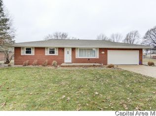 2505 Saint James Rd, Springfield, IL 62707
