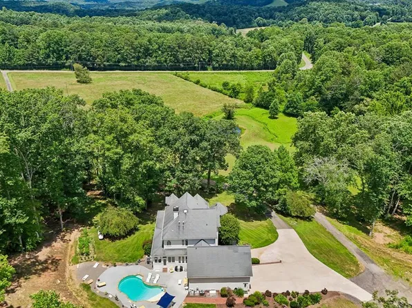 4218 Roy Rd, Ellijay, GA 30536