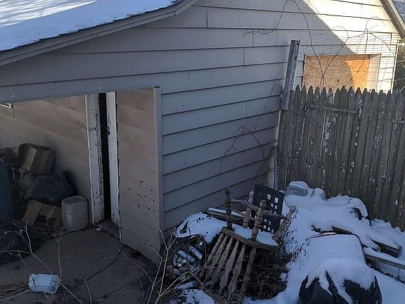 4th image of 812 Remington Ave