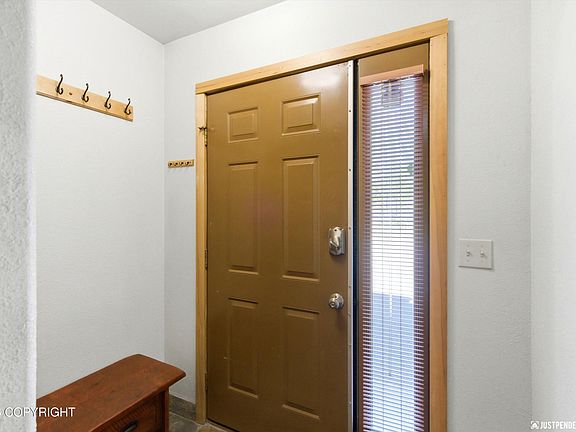 3rd image of 3102 Willow St APT D