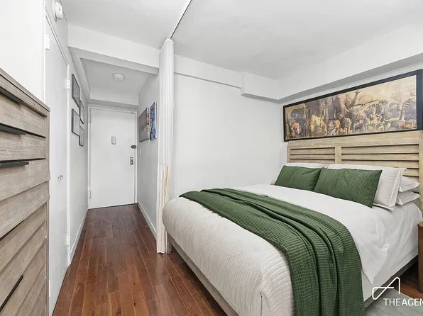 321 E 45th St APT 10A, New York, NY 10017