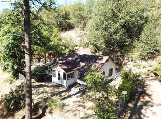 17577 Ridge Rd, Pine Grove, CA 95665