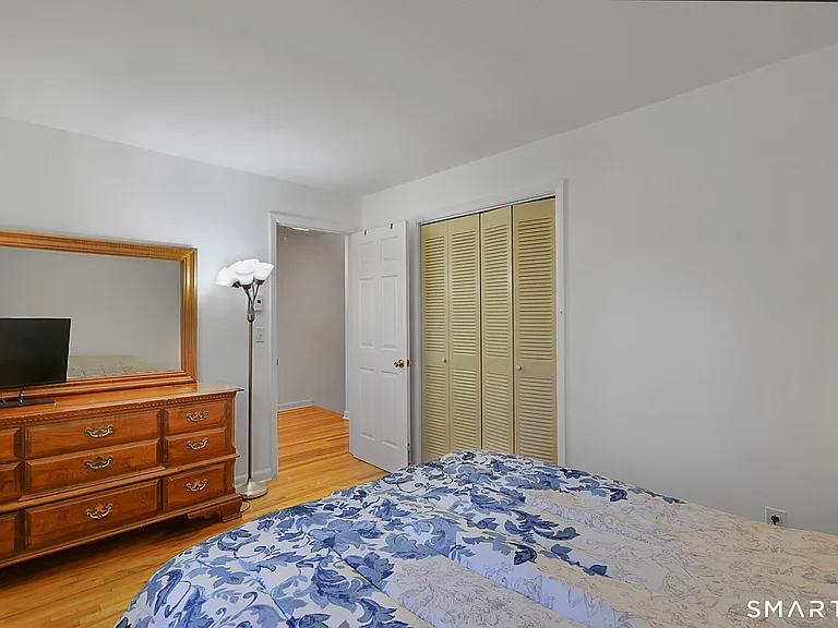 44 Garden St #7 — Photo 16