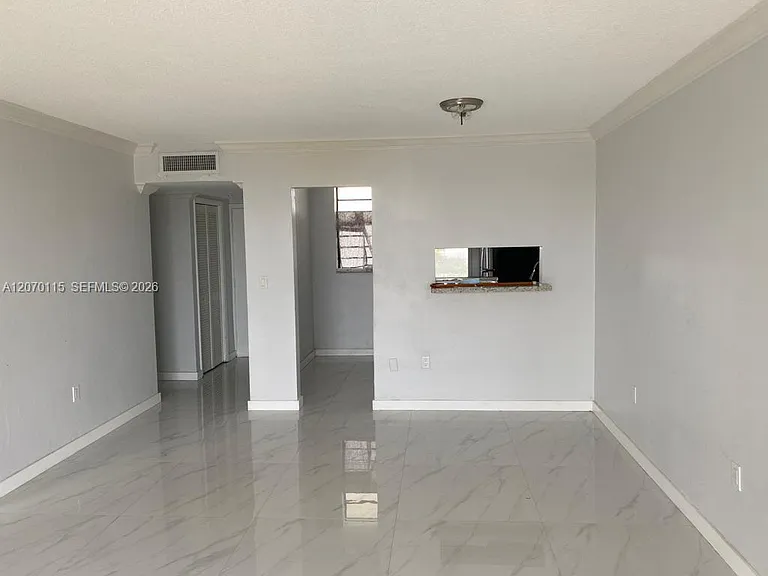 2859 Leonard Dr #G408 — Photo 2