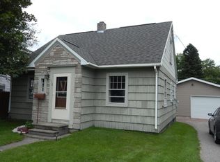 118 W 12th Ave, Sault Sainte Marie, MI 49783