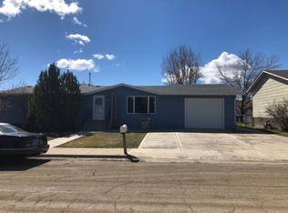 1330 14th St SW, Sidney, MT 59270