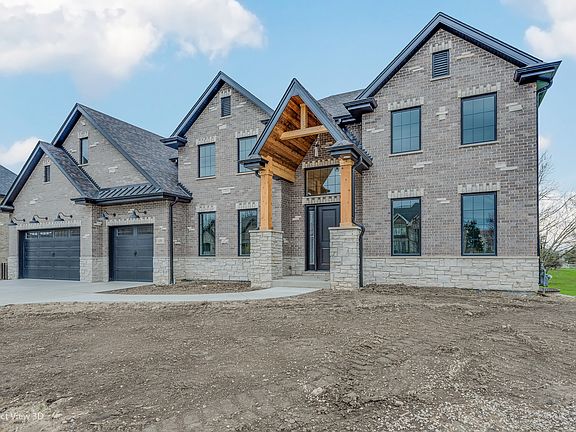 3rd image of 11091 Deer Haven Ln