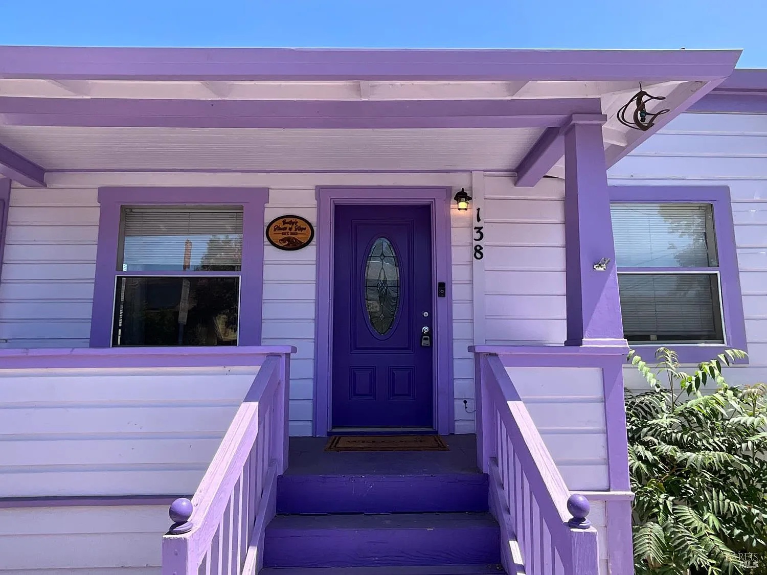 138 W 6th Street - Photo 5