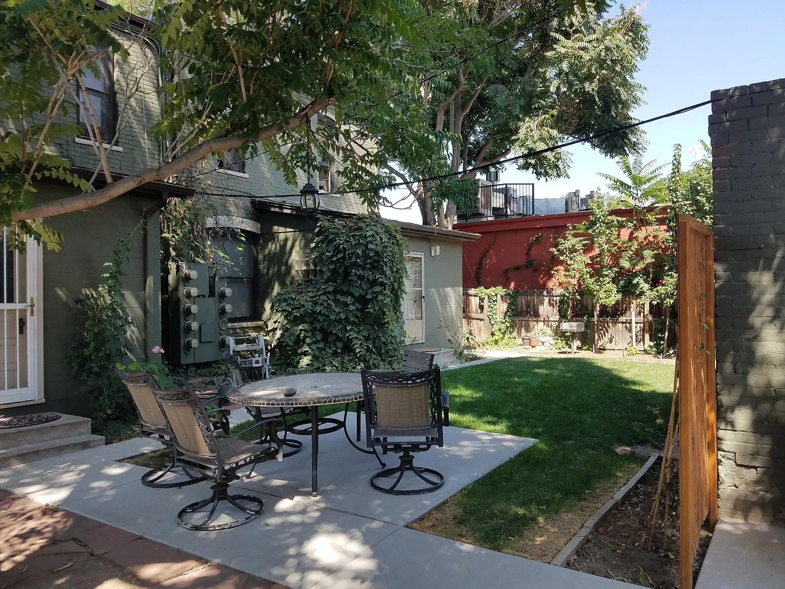 1658 N Humboldt St — Photo 3