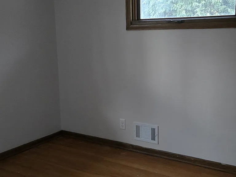 1637 85th Ave NE #2 — Photo 3