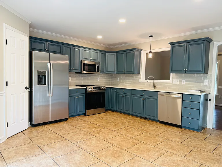 1684 SE Red Bird Cir — Photo 2
