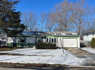 4246 Greenbrier Ln, Richton Park, IL 60471