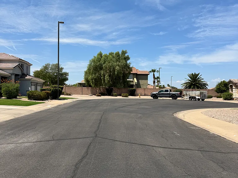 2821 E Stottler Ct — Photo 24