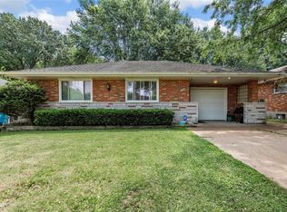 8304 Vasel Dr, Saint Louis, MO