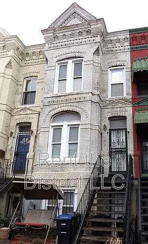 403 M St NE #B Photo 1 403 M St NE #B Photo 1
