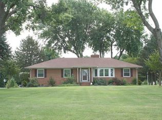 8256 Lee Davis Rd, Mechanicsville, VA 23111