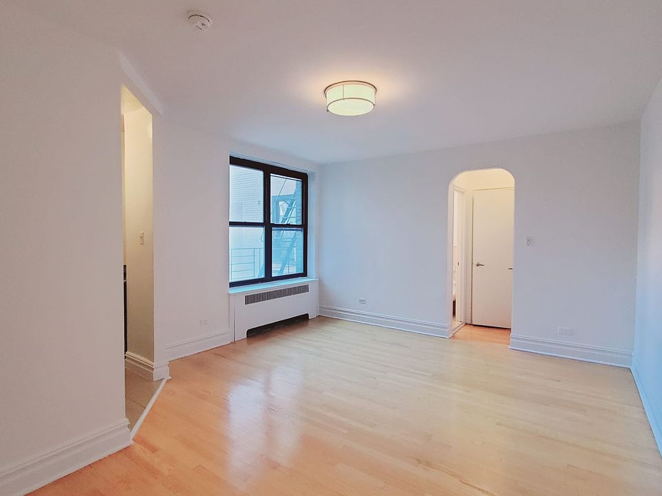 1st image of 185 Claremont Ave APT 4K