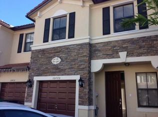 16440 SW 42nd Ter, Miami, FL 33185