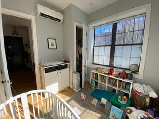 Rented by Lodger Corp | media 5