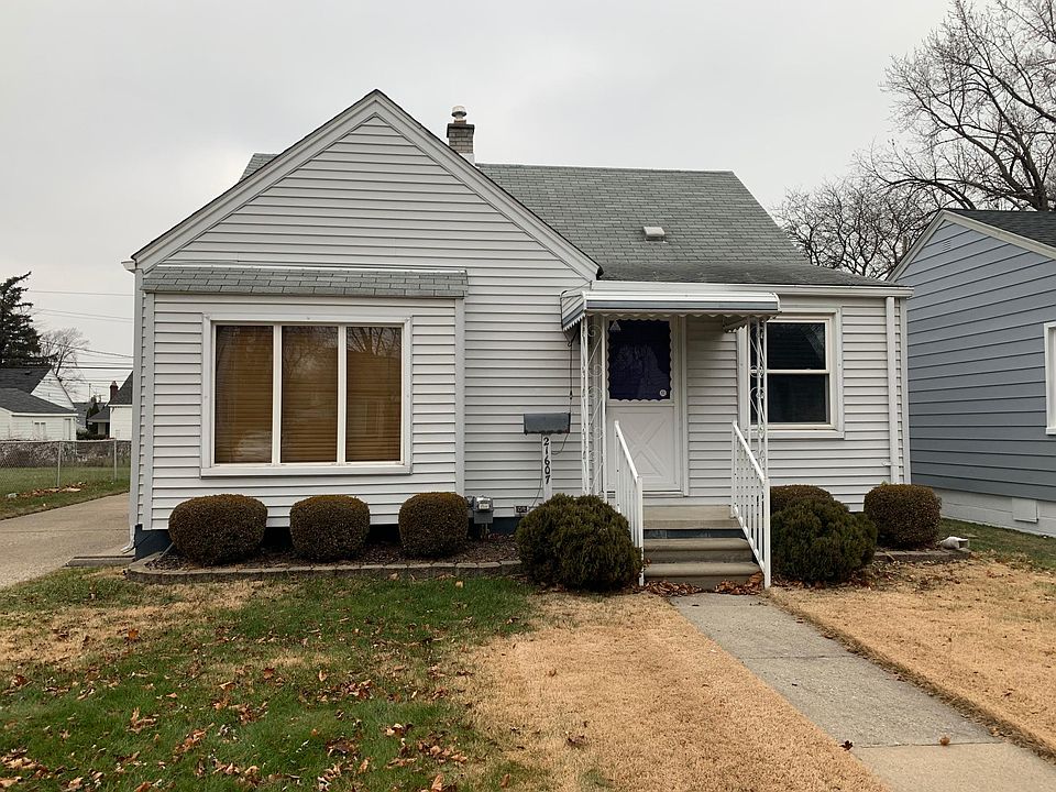 1st image of 21607 Alger St